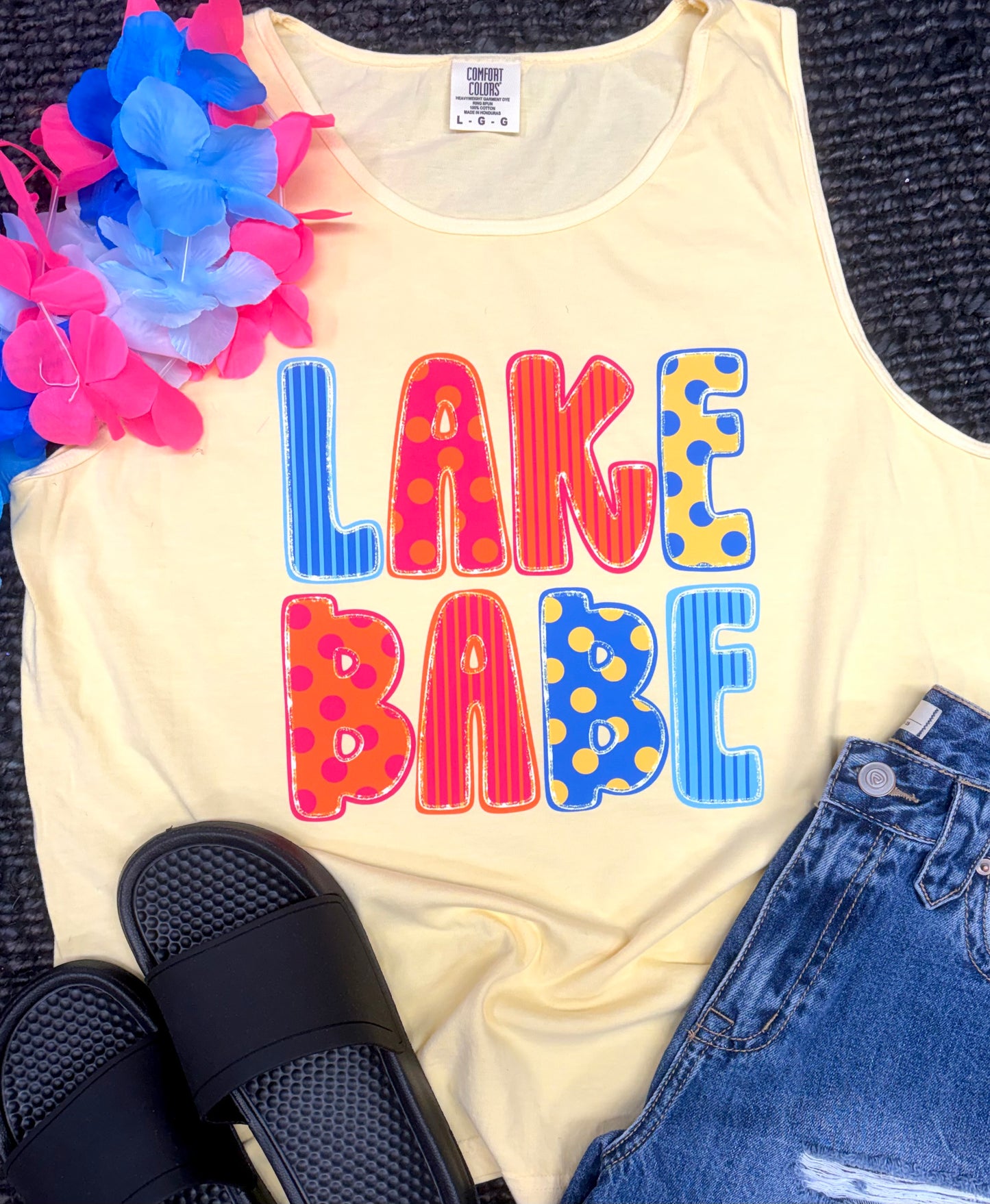 Lake babe tank